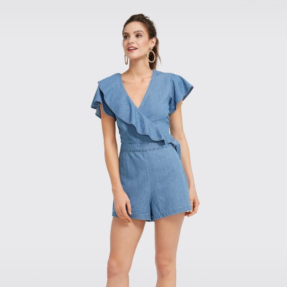 Never worn!! Draper James Chambray Flutter Romper